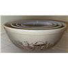 Image 1 : 4 PYREX Mixing Bowls with Mushroom Motif