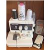Image 3 : Kenmore 3/4 Differential Overlock 385.1574191 With Accessories (serger)