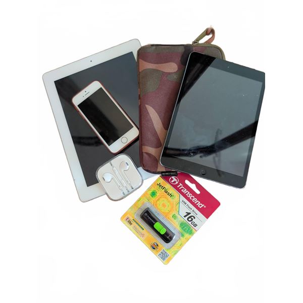 Apple Pack With iPad 2, iPad Mini, iPhone SE, EarPods, USB Drive