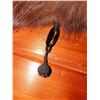 Image 7 : Fox Shrug - Dark Phase Fox Fur Stole with Clasp Closure