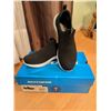 Image 2 : Home Fitness Bundle: Yoga Mat, New Skechers Shoes, Scale, Weights