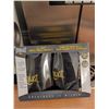 Image 7 : Home Fitness Bundle: Yoga Mat, New Skechers Shoes, Scale, Weights