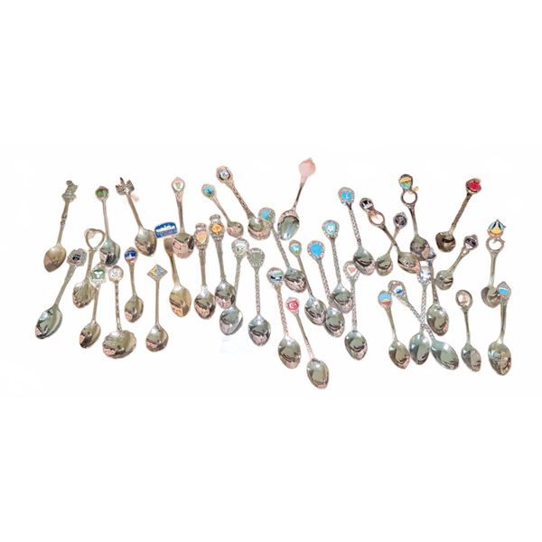 31 Souvenir Collector Spoons