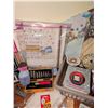 Image 14 : Large Mixed Lot of Craft Supplies and Art Tools