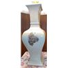 Image 2 : Ceramic Table Lamp With Cottage Scene and Cream Shade