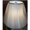 Image 4 : Ceramic Table Lamp With Cottage Scene and Cream Shade