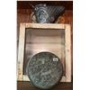 Image 3 : Decorative Household Items Assortment