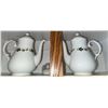 Image 3 : The Grosvenor Irish Belleek Shamrock Pattern China Set