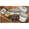 Image 1 : CorningWare Bakeware and Pyrex Measuring Cups