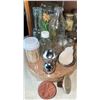 Image 3 : Kitchenware and Barware Lot with Stained Glass Ornament