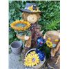 Image 5 : Scarecrow Garden Decorations with Planters and Watering Orbs