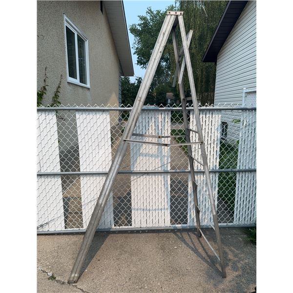 Aluminum Folding Step Ladder with Seven Steps