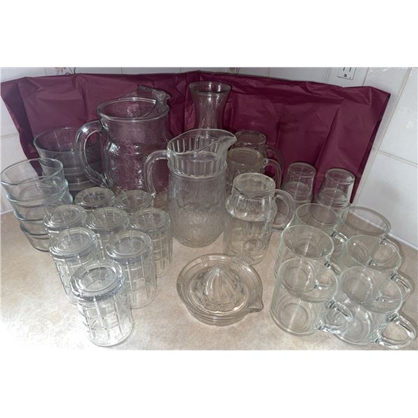 Clear Glass Drinkware and Pitcher Set, 32 Pieces