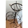 Image 4 : Metal Spiral Three-Tier Plant Stand