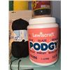 Image 2 : Yarn, Craft Supplies, and Singer Handy Stitch