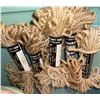 Image 4 : Yarn, Craft Supplies, and Singer Handy Stitch
