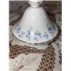 Image 8 : Royal Albert Memory Lane Bone China Serving Set and Clock