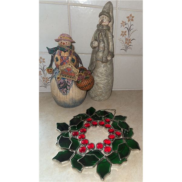 Heartwood Creek Jim Shore Snowman Figurine and Stone Snowman with Stained Glass Wreath