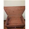 Image 4 : 2 Wooden Storage Chests w/ Faux Lamb Skin Blanket