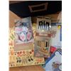 Image 10 : Crafting Supplies, Books, and Magazines