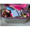 Image 4 : Matchbook Collection in Quilted Vanity Case