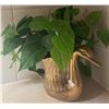 Image 3 : Black Ceramic Panther Figurine, Brass Swan Planter, and Decorative Folding Fan
