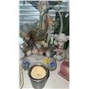 Image 4 : Angel Figurines, Decorative Plate, Candles, and Trinkets