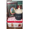Image 5 : Christmas Décor and Holiday Tins Lot