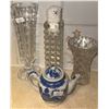 Image 5 : Animal Figurines, Glass Vases, and Decorative Items