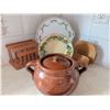Image 11 : Kitchen Decor Lot With Silesia Plate And Accessories