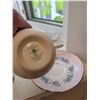 Image 5 : English Fine Bone China Teacup Sets and Decorative Plates