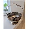 Image 8 : Silver Plate Serving Trays, Bowls, and Dishes (Burney, Sheffield, Crown)