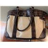 Image 11 : 3 Assorted Handbags: The Sak, David Jones Paris, and Unbranded