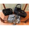 Image 2 : 5 Women's Handbags, Mixed Materials
