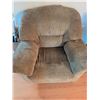 Image 6 : Beige Microfiber Recliner Armchair