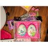 Image 7 : Craft Supplies, Decor and Collectibles