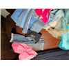 Image 7 : 4 Dolls with Assorted Clothing and Accessories