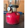 Image 4 : Coleman Red Lantern With Canadian Flag and Yellow Rope