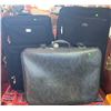 Image 1 : 3 Suitcases: Protocol, Olympia, Faux-Leather Carry Case