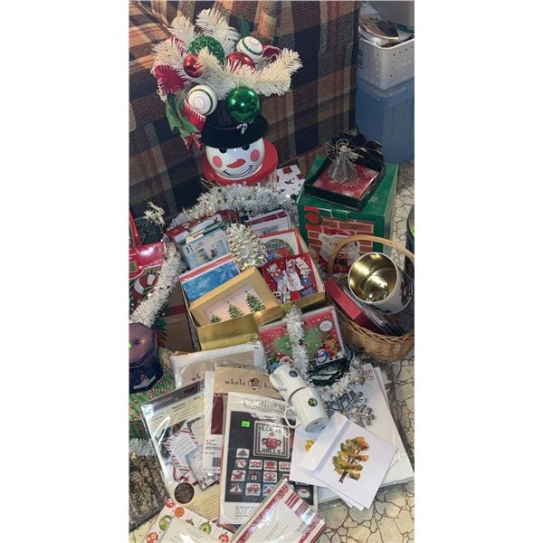 Christmas Decorations and Holiday Giftware Lot