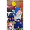 Image 4 : Lot: Yarn, Silver Plated Frame Set, Craft Supplies