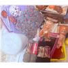 Image 2 : Craft Lot With Yarn, Doll Heads, Patterns, Fabric, Batting