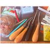 Image 6 : Sewing Tools, Button Kits, Tin Boxes, and Doll Faces
