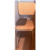 Image 3 : Bedroom Furniture Set With Bed, Dresser, Chair, and Wall Lamp