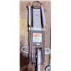 Image 2 : Automotive Floor Jack and Two Cable Pullers
