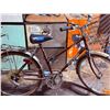 Image 1 : Free Spirit FS 400 10-Speed Bicycle with Basket and Rear Rack