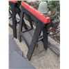 Image 4 : Plastic Folding Sawhorses and Four Interlocking Foam Floor Mats