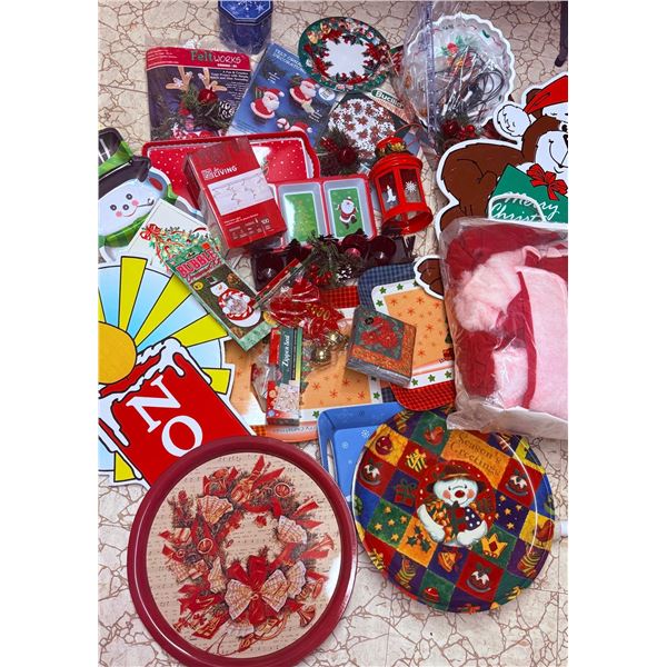 Christmas Holiday Decor and Giftware Lot