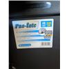 Image 4 : Gracious Living Pro-Tote 40 Gallon Plastic Storage Bin With Lid