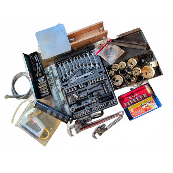 Hand and Power Tool Lot With Sockets, Wrenches, Hole Saws